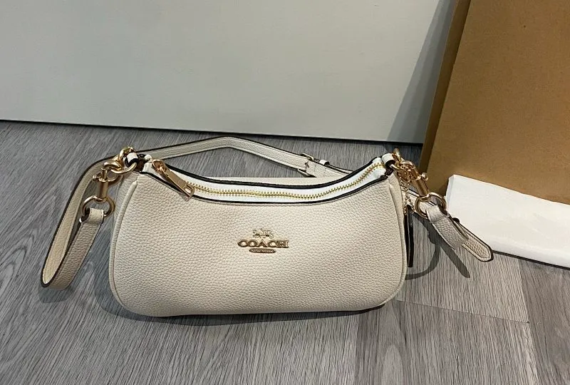 All Categories Coach Women's Bags (COACH) CV934