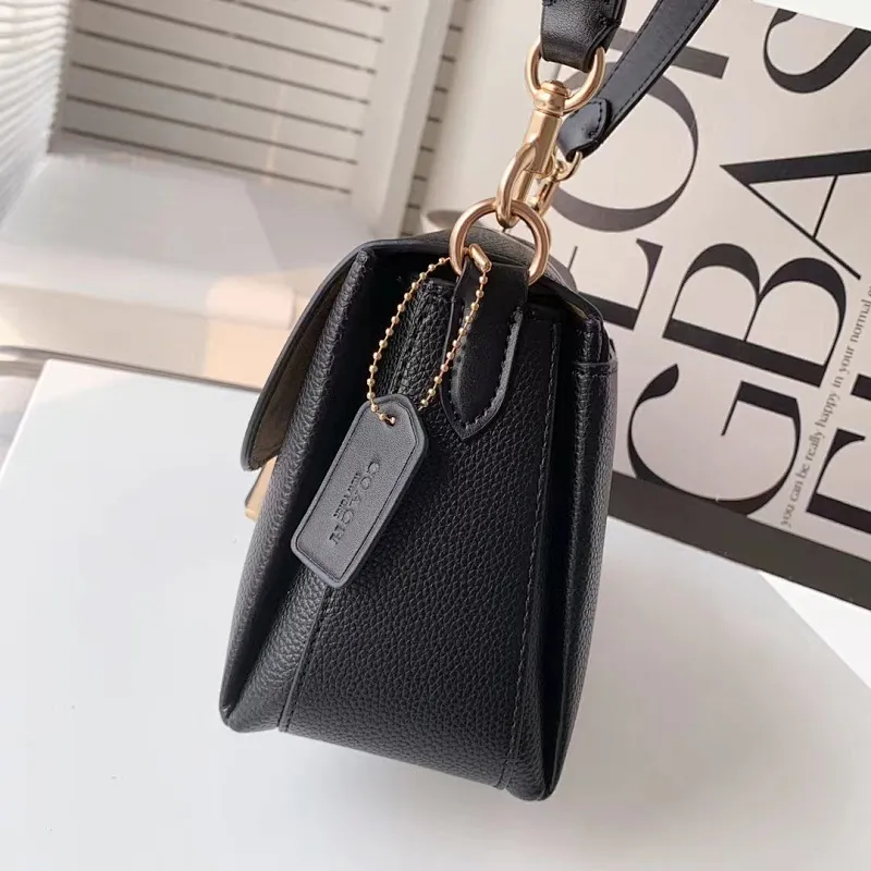 All Categories Official Website "Brand Women's Bags" Women's Bags 💙 COACH 2023 latest COACH crossbody bag