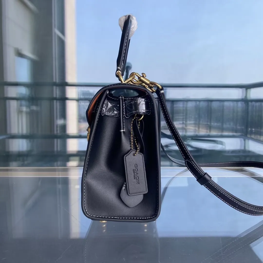 All Categories Official Website "Brand Women's Bags" Women's Bags 💙 COACH 2023 latest COACH crossbody bag