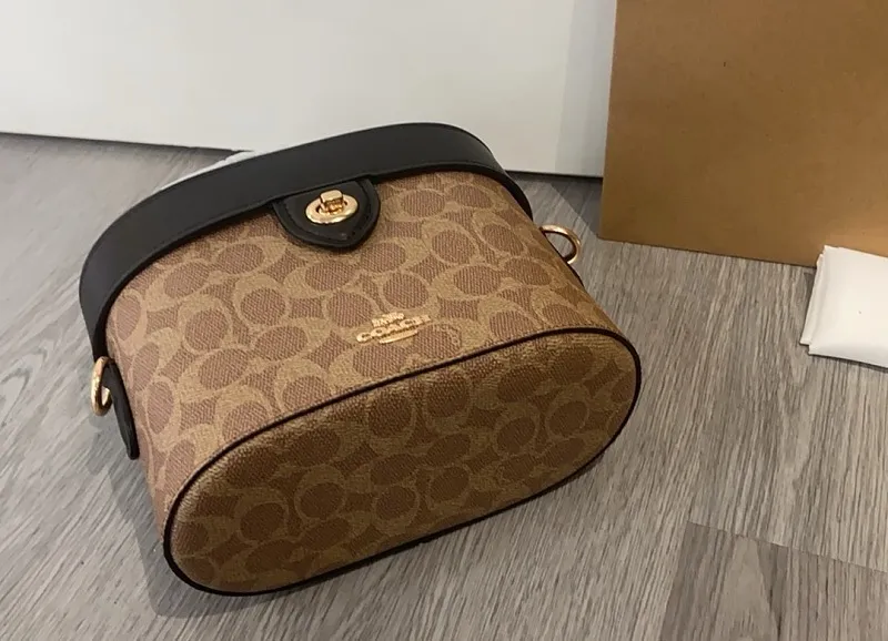 All Categories COACH Women's Bags COACH CBQ35