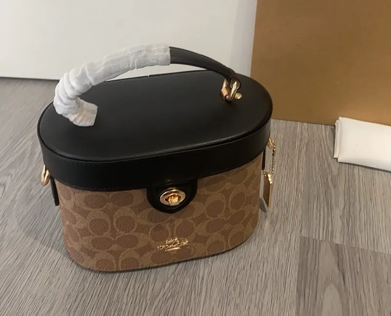 All Categories COACH Women's Bags COACH CBQ35
