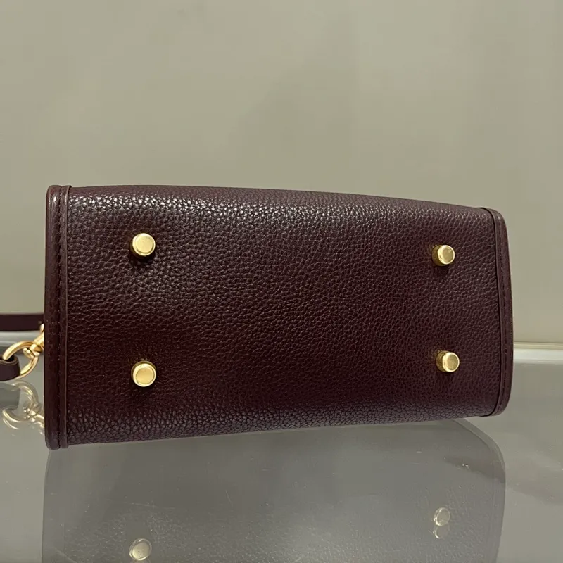 All categories Official website "Brand Women's Bags" Women's Bags 💙 COACH 2023 latest COACH handbags
