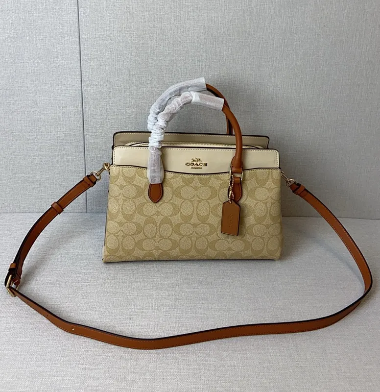 All Categories Official Website "Brand Women's Bags" Women's Bags 💙 COACH 2024 latest model COACH crossbody bag