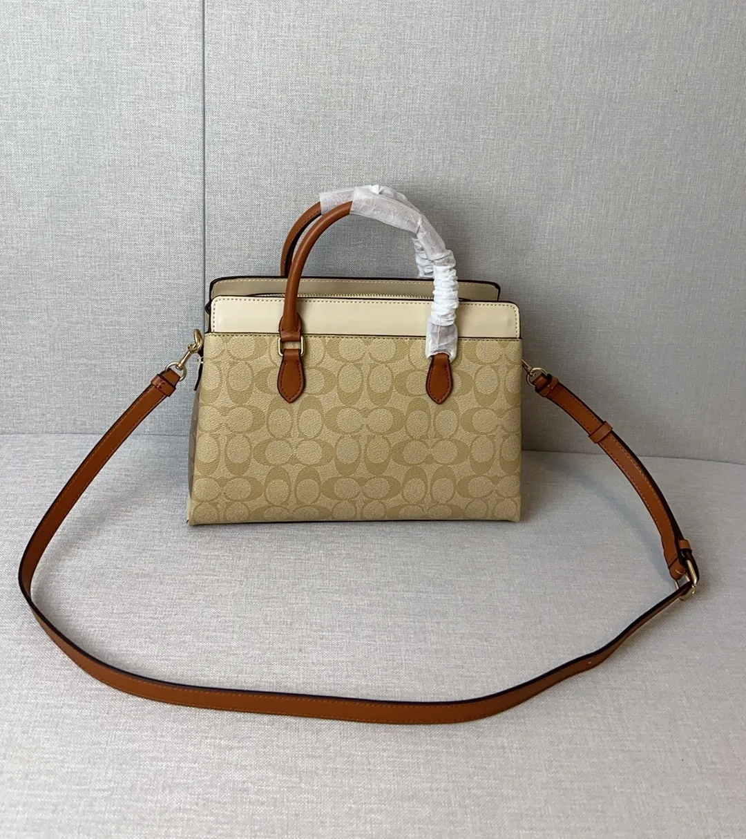All Categories Official Website "Brand Women's Bags" Women's Bags 💙 COACH 2024 latest model COACH crossbody bag