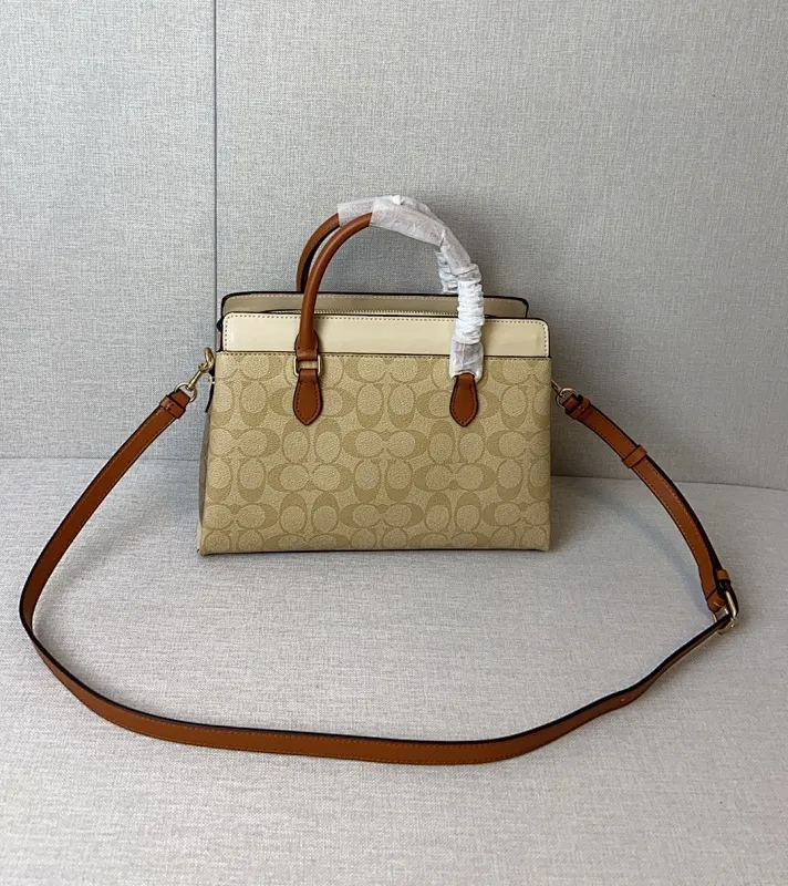 All Categories Official Website "Brand Women's Bags" Women's Bags 💙 COACH 2024 latest model COACH crossbody bag