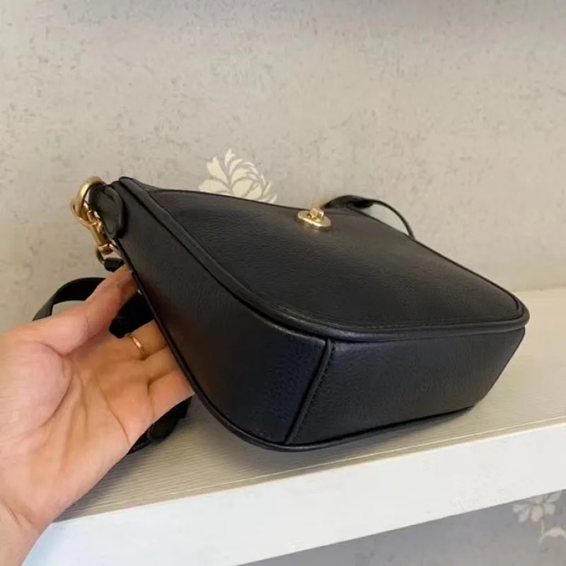 All Categories Official Website "Brand Women's Bags" Women's Bags 💙 COACH 2023 latest COACH crossbody bag