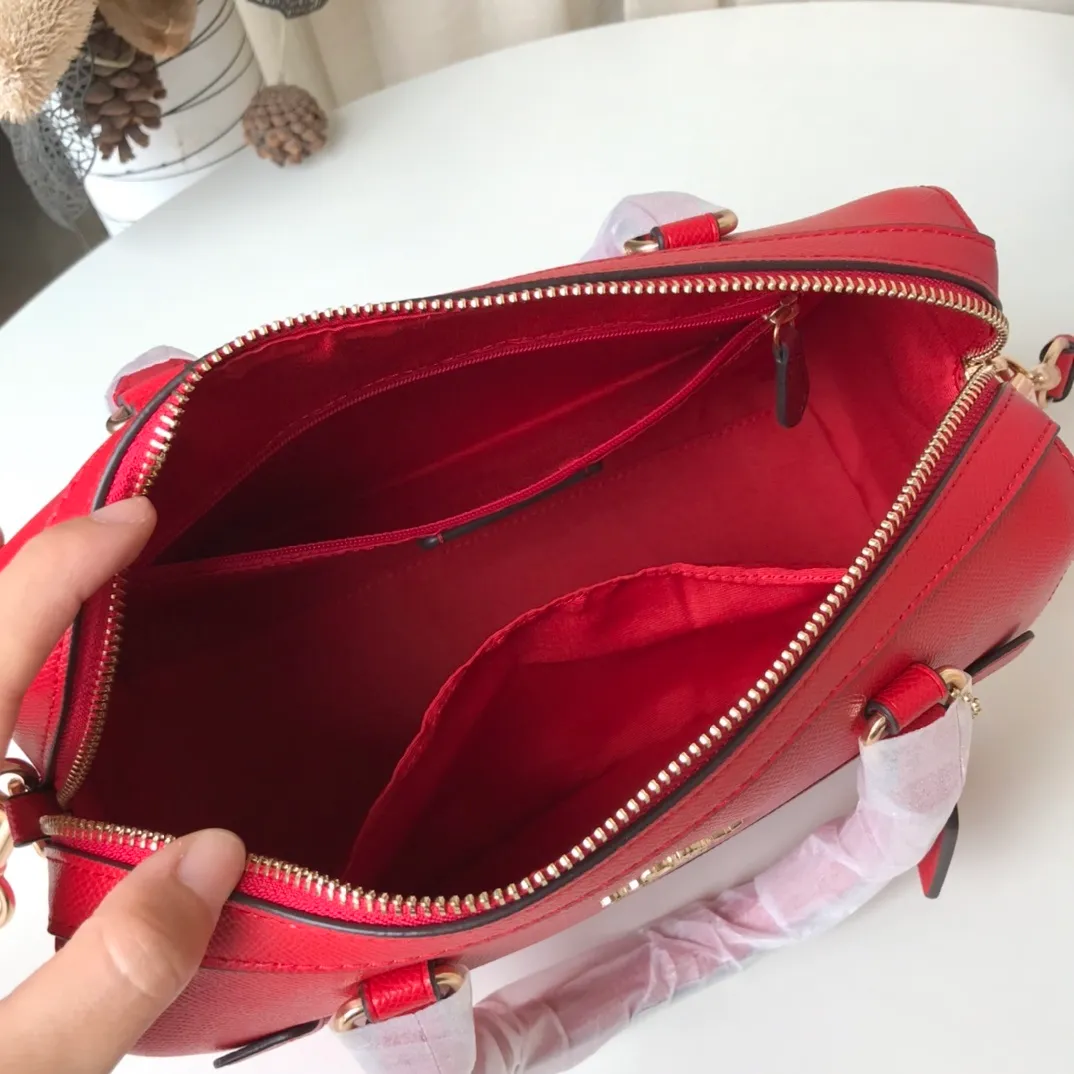All Categories Official Website "Brand Women's Bags" Women's Bags 💙 COACH 2023 latest COACH crossbody bag