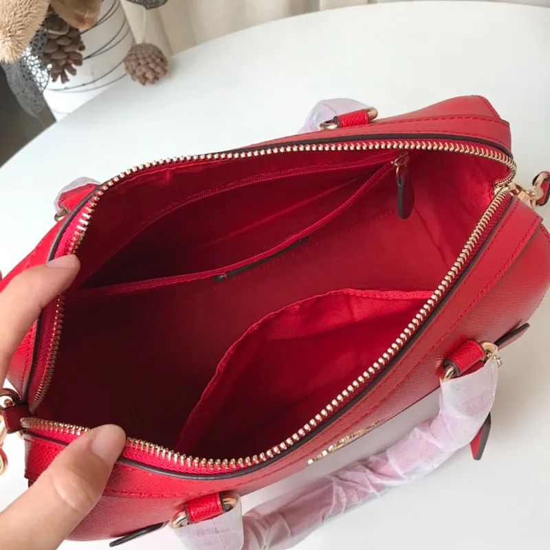 All Categories Official Website "Brand Women's Bags" Women's Bags 💙 COACH 2023 latest COACH crossbody bag