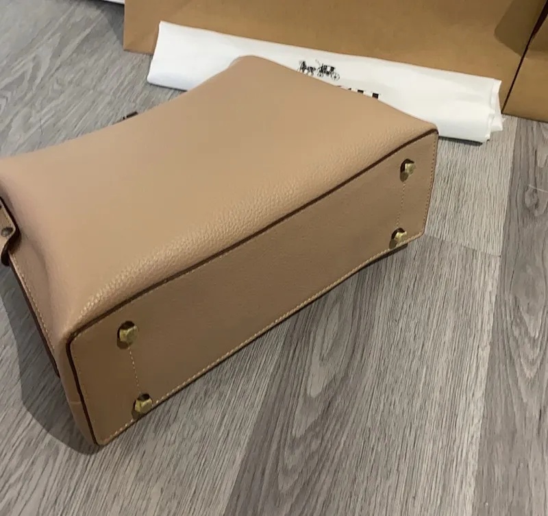 All Categories Coach Women's Bags (COACH) Coach C3916