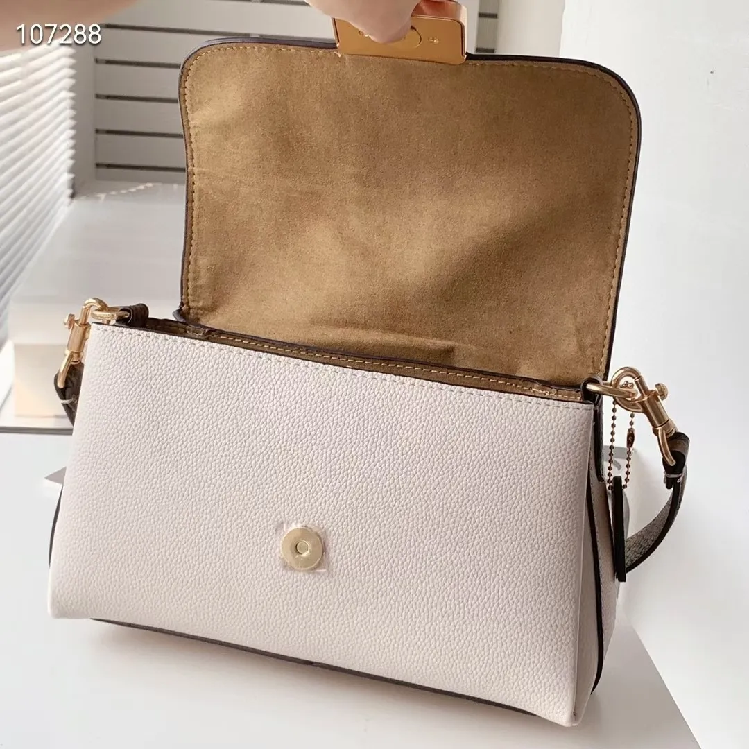 All Categories Official Website "Brand Women's Bags" Women's Bags 💙 COACH 2023 latest COACH crossbody bag