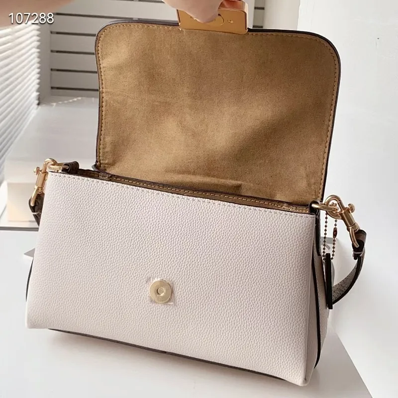 All Categories Official Website "Brand Women's Bags" Women's Bags 💙 COACH 2023 latest COACH crossbody bag