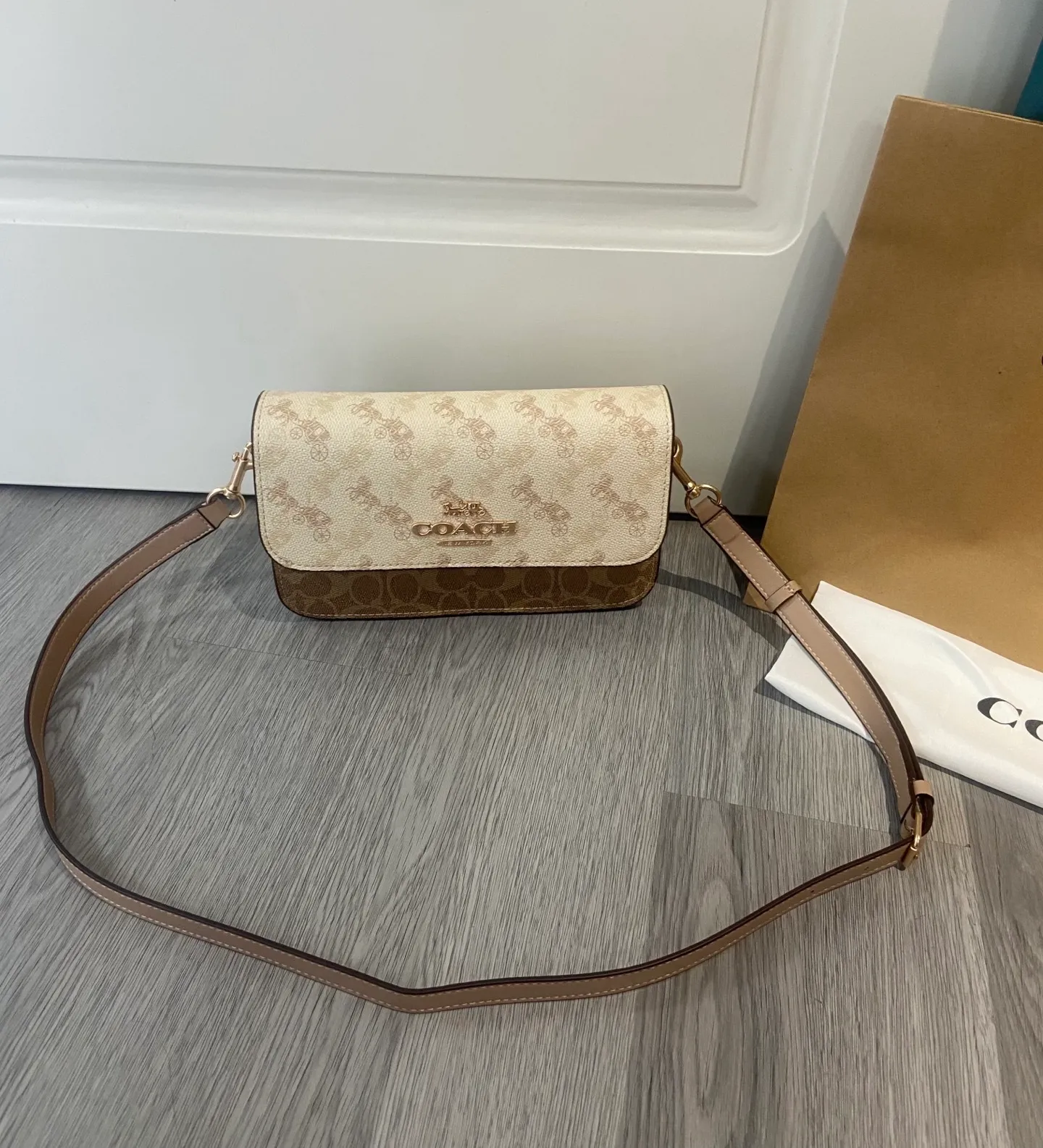 All Categories Coach Women's Bags (COACH) Coach CBM57