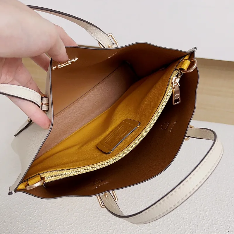 All Categories Coach Women's Bags (COACH) Coach C4084