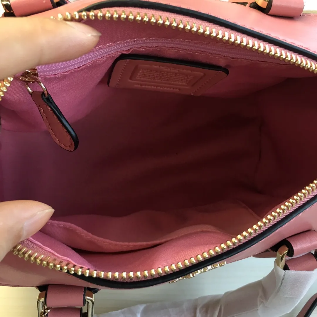 All Categories Official Website "Brand Women's Bags" Women's Bags 💙 COACH 2023 latest COACH crossbody bag