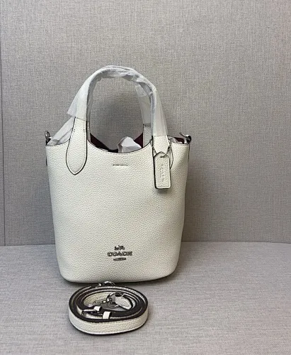 All Categories Official Website "Brand Women's Bags" Women's Bags 💙 COACH 2024 latest model COACH crossbody bag