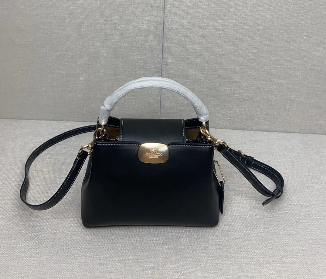 All Categories Coach Women's Bags (COACH) Coach CW040