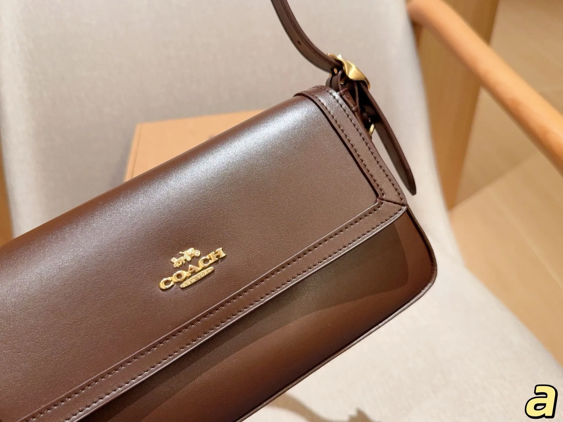 All categories Official website "Brand Women's Bags" Women's Bags 💙 COACH 2025 new COACH armpit bag
