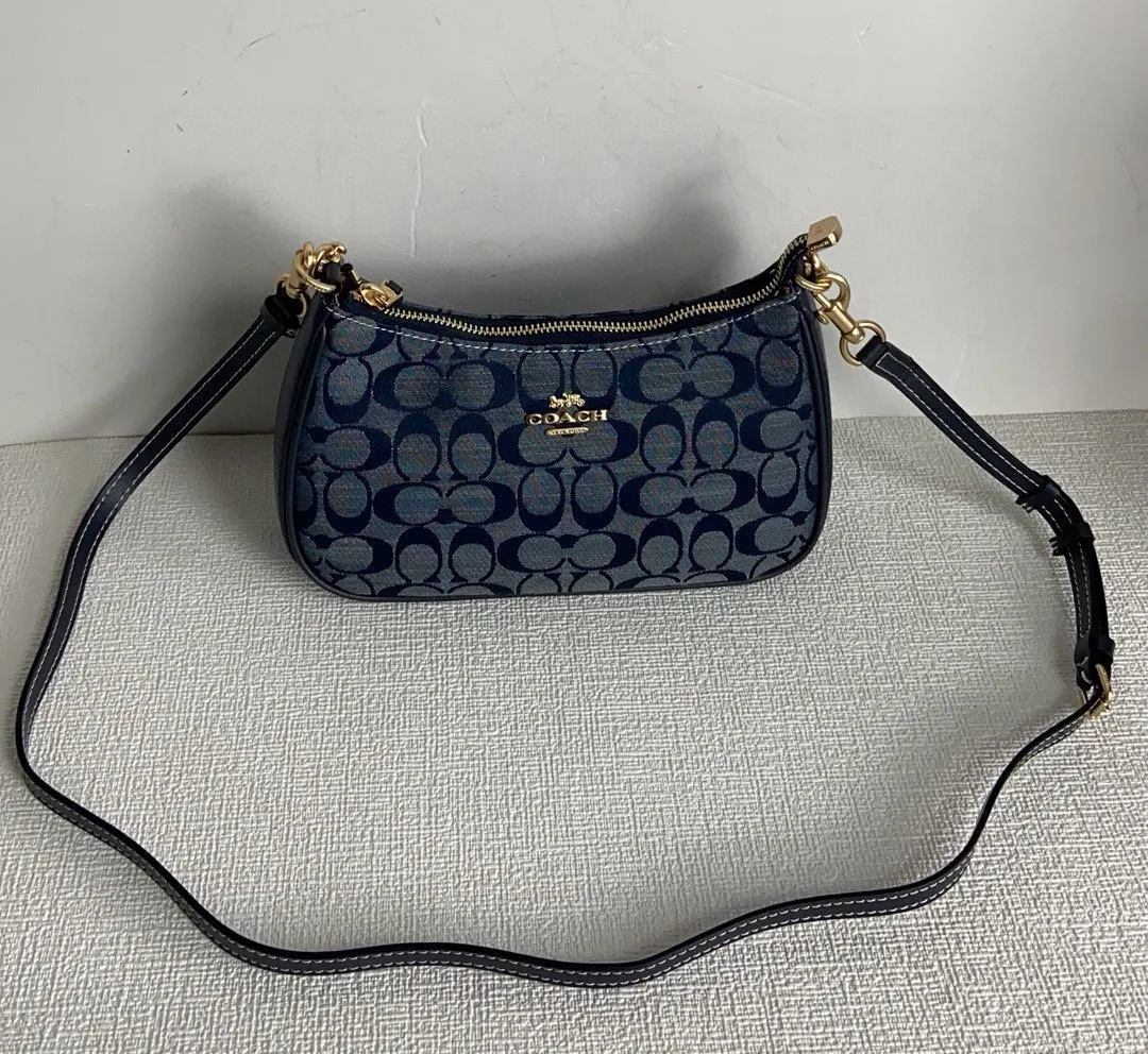 All Categories Coach Women's Bags (COACH) Coach CH139