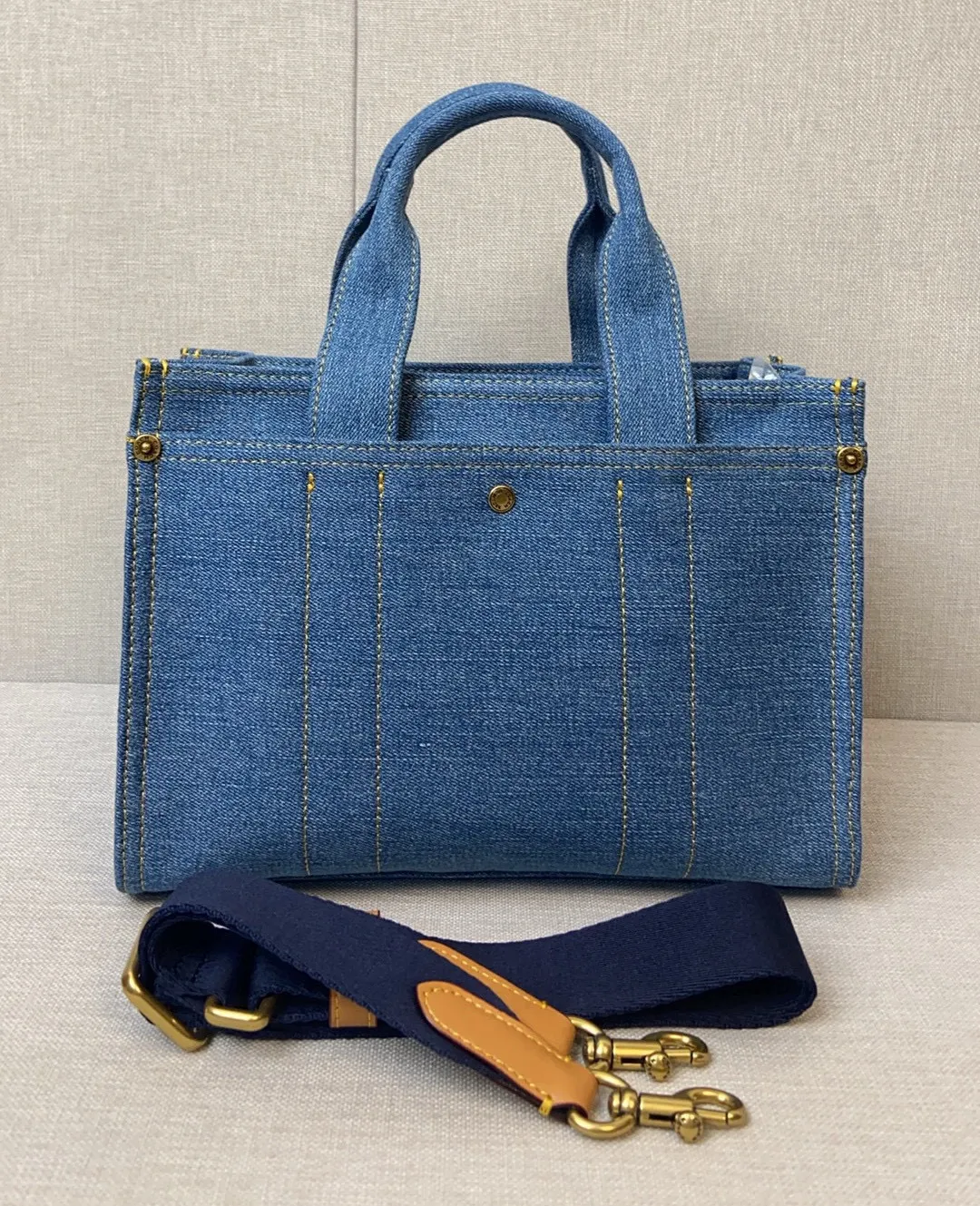 All Categories Coach Women's Bags (COACH) CR659