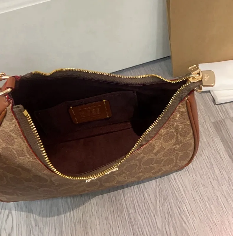 All Categories Coach Women's Bags (COACH) Coach CBl01