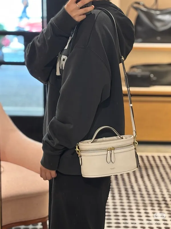 All Categories Coach Women's Bags (COACH) Coach CBG93