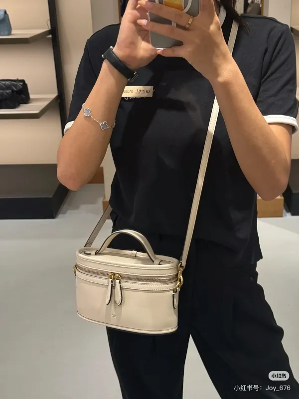 All Categories Coach Women's Bags (COACH) Coach CBG93