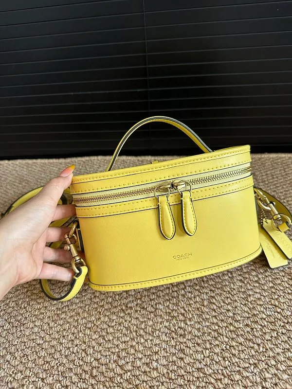 All Categories Coach Women's Bags (COACH) Coach CBG93
