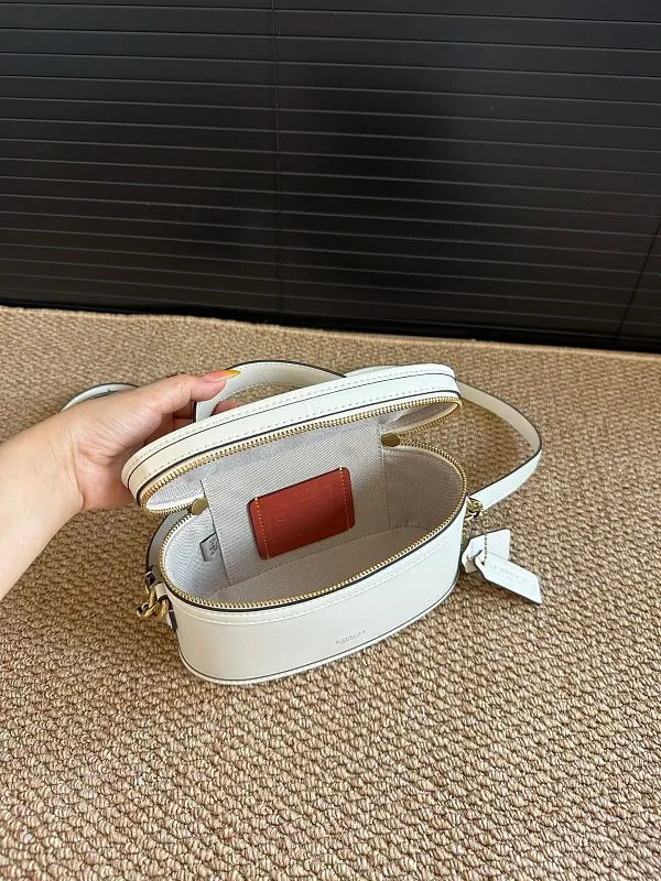 All Categories Coach Women's Bags (COACH) Coach CBG93