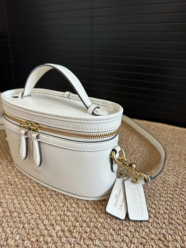All Categories Coach Women's Bags (COACH) Coach CBG93