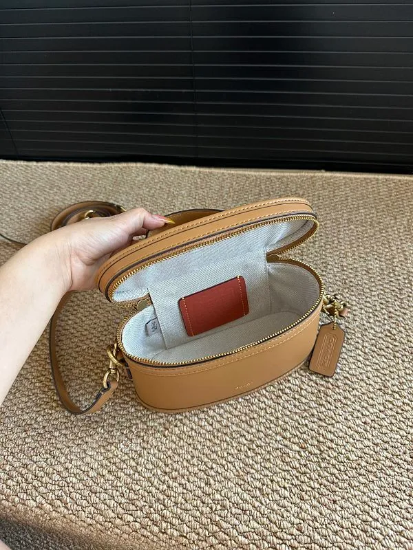 All Categories Coach Women's Bags (COACH) Coach CBG93