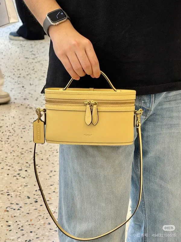 All Categories Coach Women's Bags (COACH) Coach CBG93