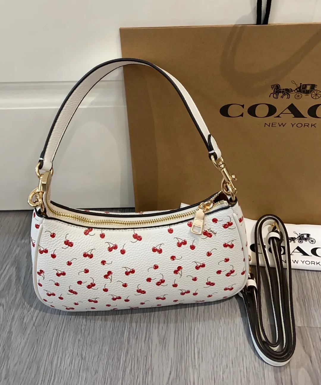 All Categories Coach Women's Bags (COACH) Coach CFG01