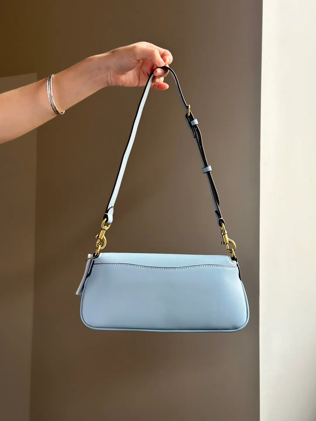 All Categories Official Website "Brand Women's Bags" Women's Bags 💙 COACH 2026 New COACH Underarm Bag