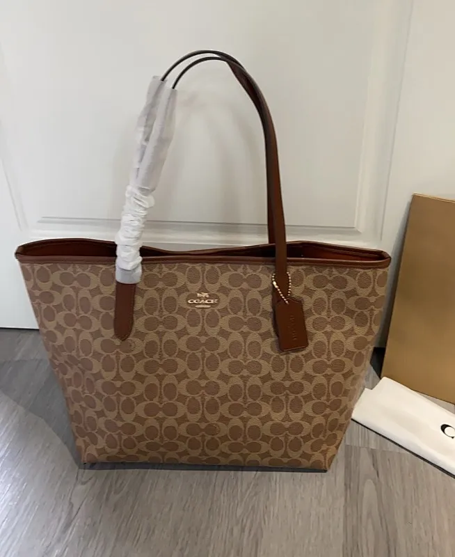 All Categories Coach Women's Bags (COACH) CR652