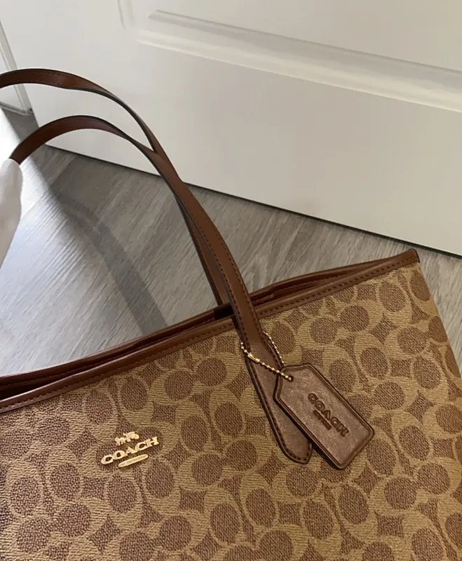 All Categories Coach Women's Bags (COACH) CR652