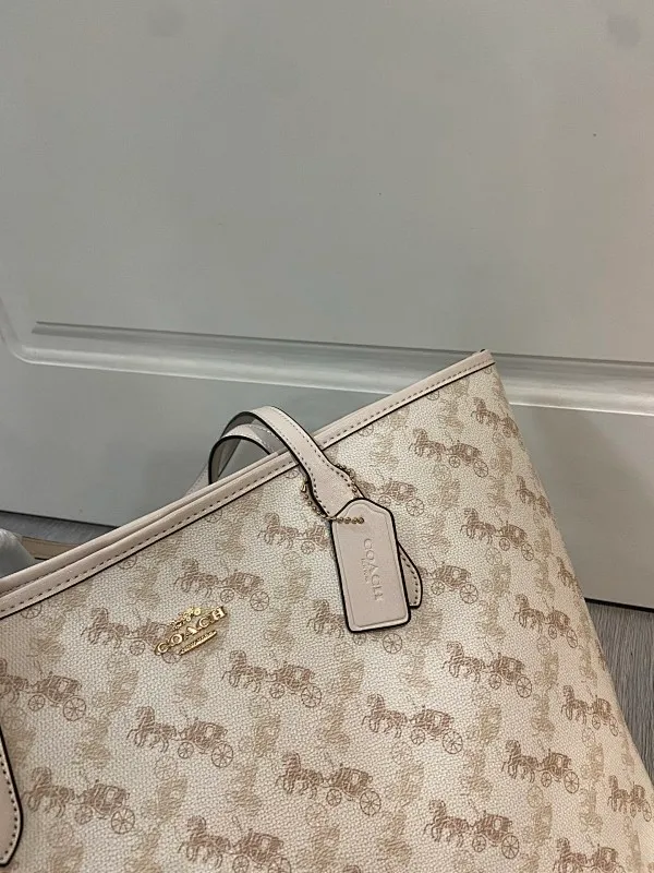 All Categories Coach Women's Bags (COACH) Coach CBM58