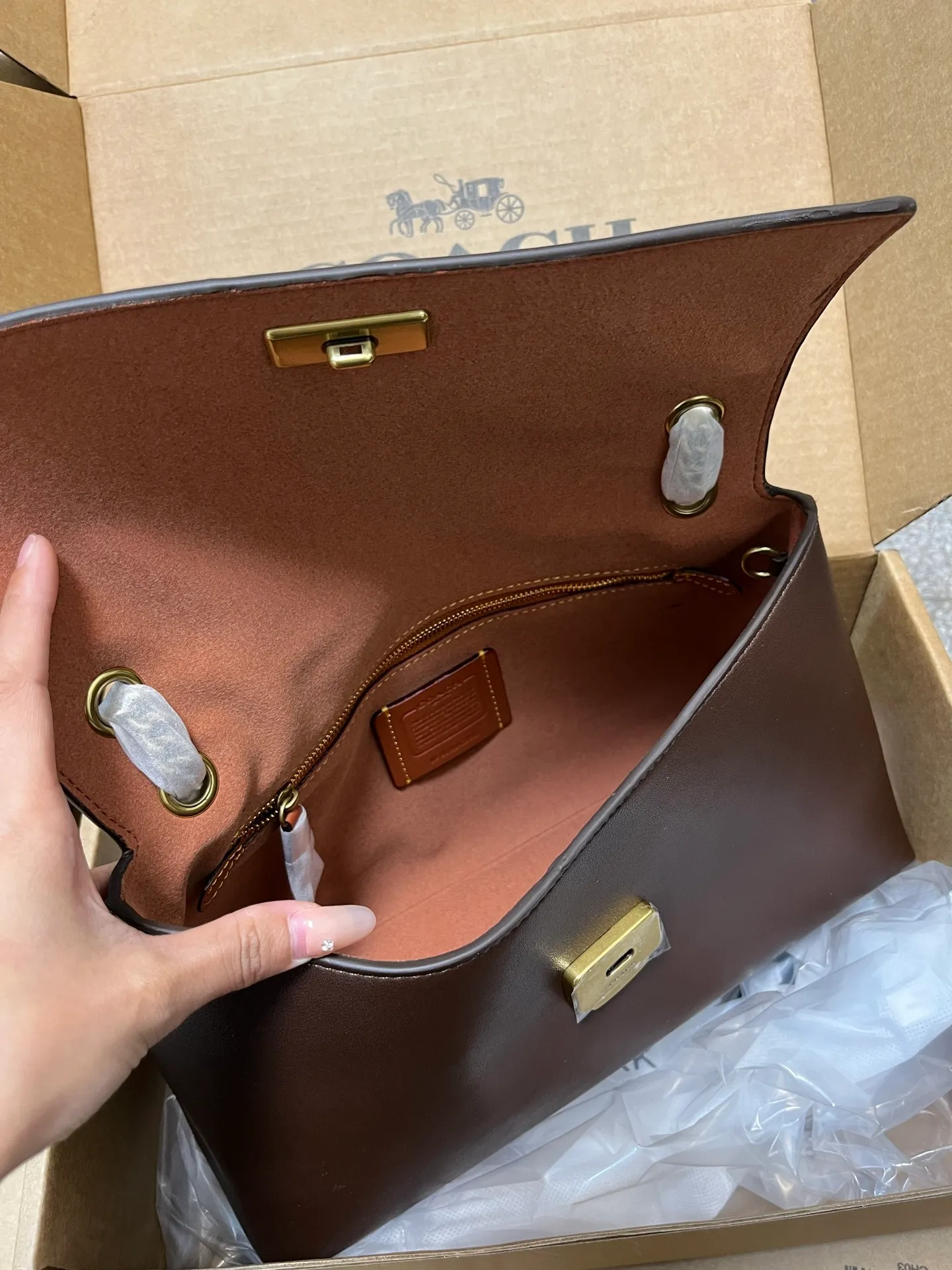 All Categories Official Website "Brand Women's Bags" Women's Bags 💙 COACH 2026 New COACH Underarm Bag