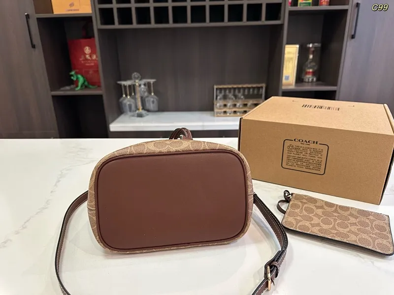 All Categories Official Website "Brand Women's Bags" Women's Bags 💙 COACH 2025 New COACH Crossbody Bag