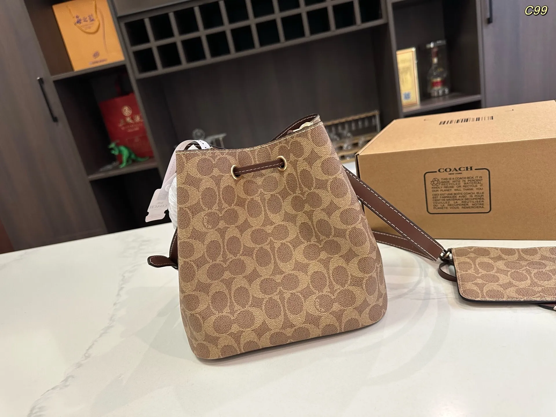 All Categories Official Website "Brand Women's Bags" Women's Bags 💙 COACH 2025 New COACH Crossbody Bag