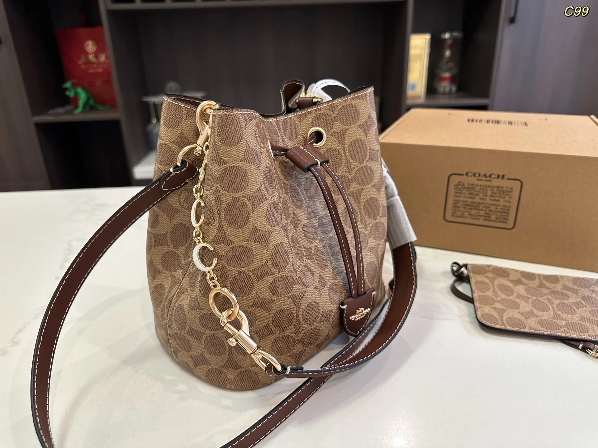 All Categories Official Website "Brand Women's Bags" Women's Bags 💙 COACH 2025 New COACH Crossbody Bag