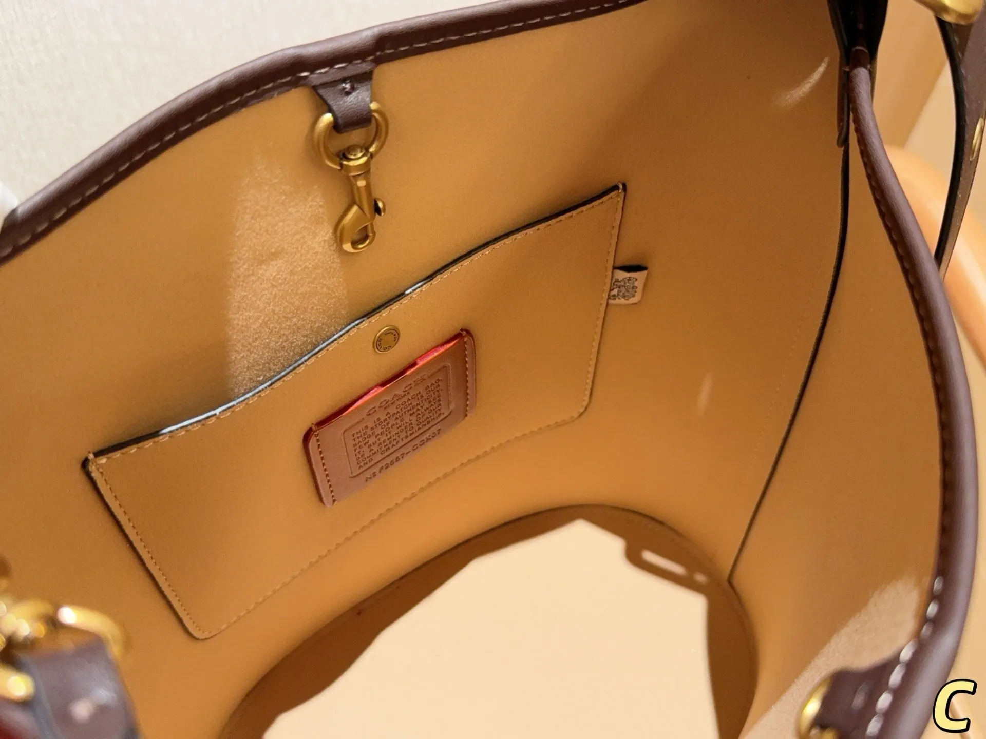 All Categories Official Website "Brand Women's Bags" Women's Bags 💙 COACH 2025 New COACH Bucket Bag