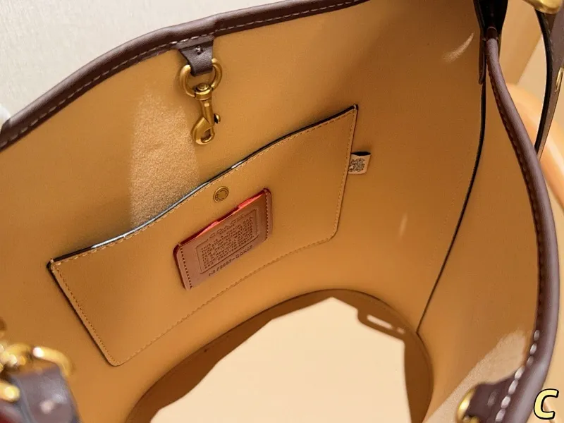 All Categories Official Website "Brand Women's Bags" Women's Bags 💙 COACH 2025 New COACH Bucket Bag