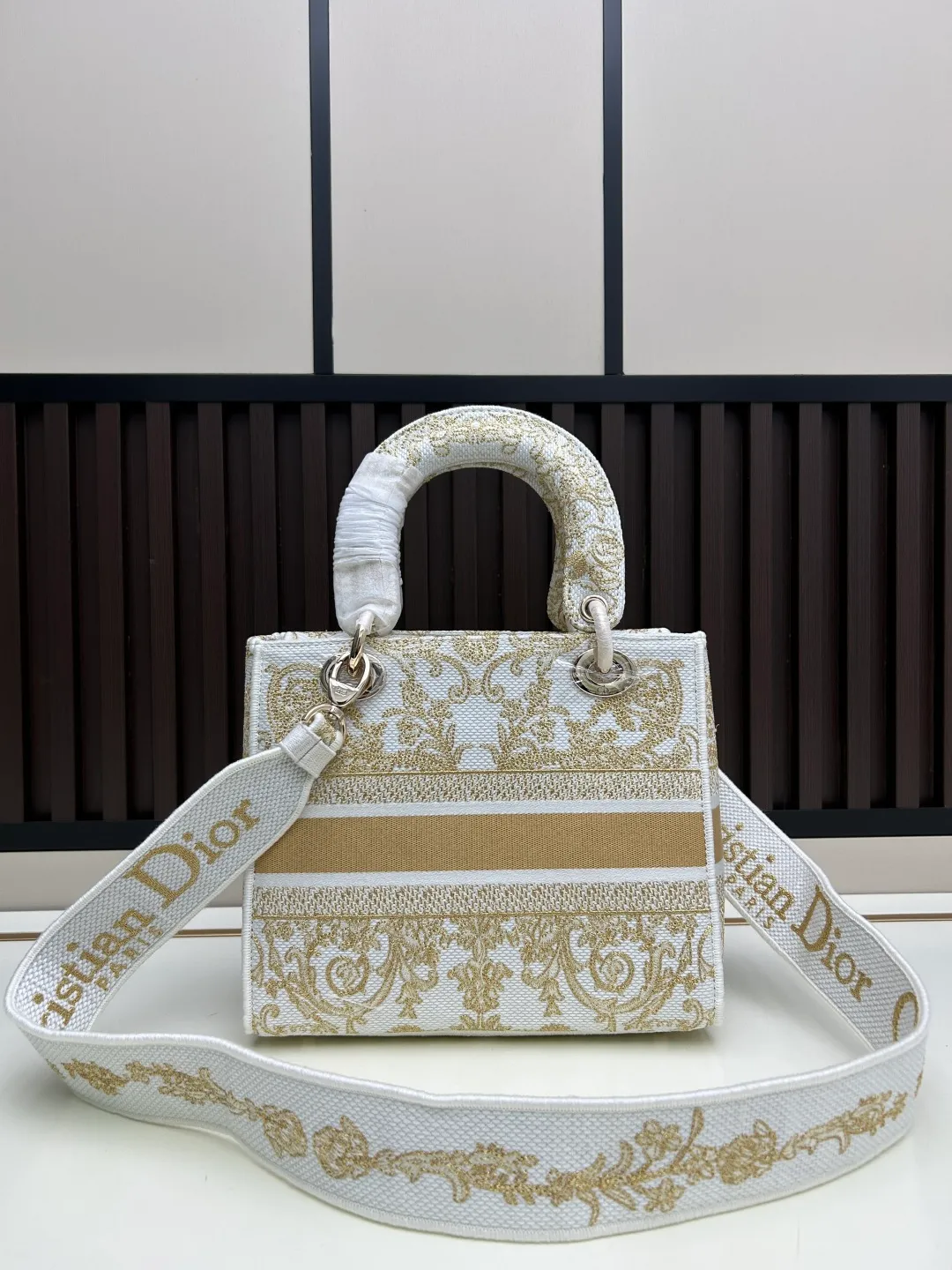 All Categories Coach Women's Bags (COACH) Coach M8002