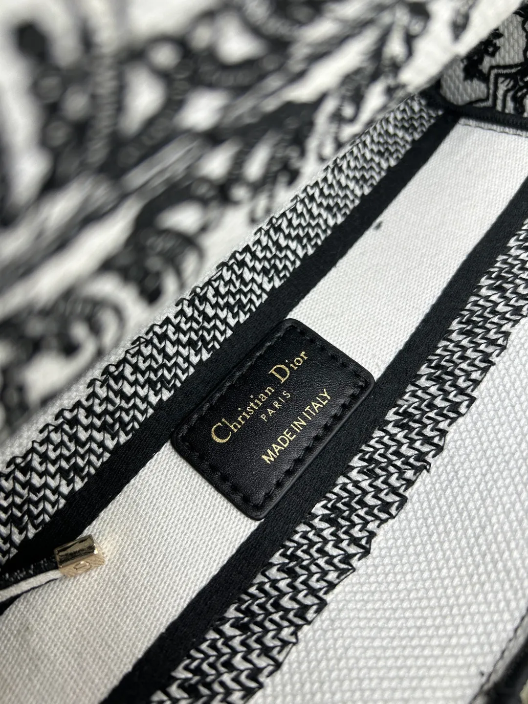 All Categories Coach Women's Bags (COACH) Coach M8002