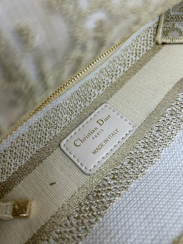 All Categories Coach Women's Bags (COACH) Coach M8002