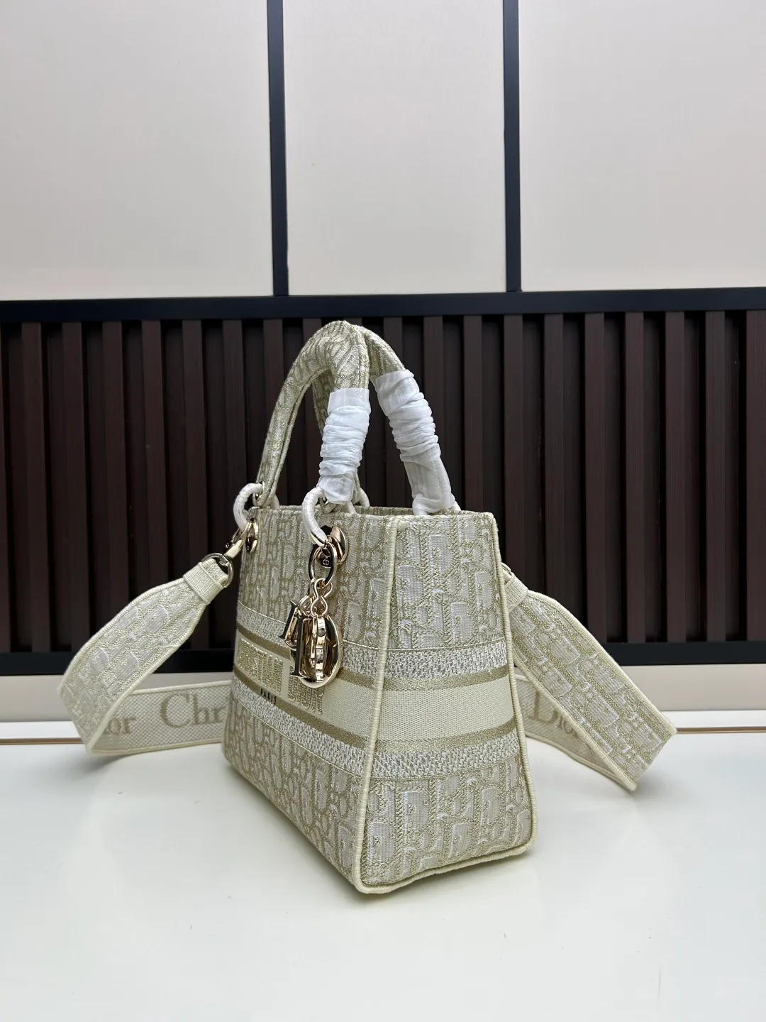 All Categories Coach Women's Bags (COACH) Coach M8002