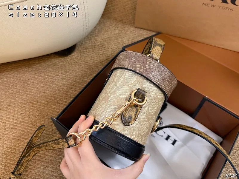 All Categories Official Website "Brand Women's Bags" Women's Bags 💙 COACH 2026 New COACH Presbyopia Box Bag