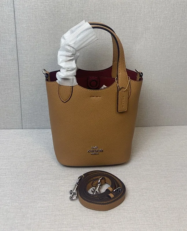 All Categories Official Website "Brand Women's Bags" Women's Bags 💙 COACH 2024 latest model COACH crossbody bag
