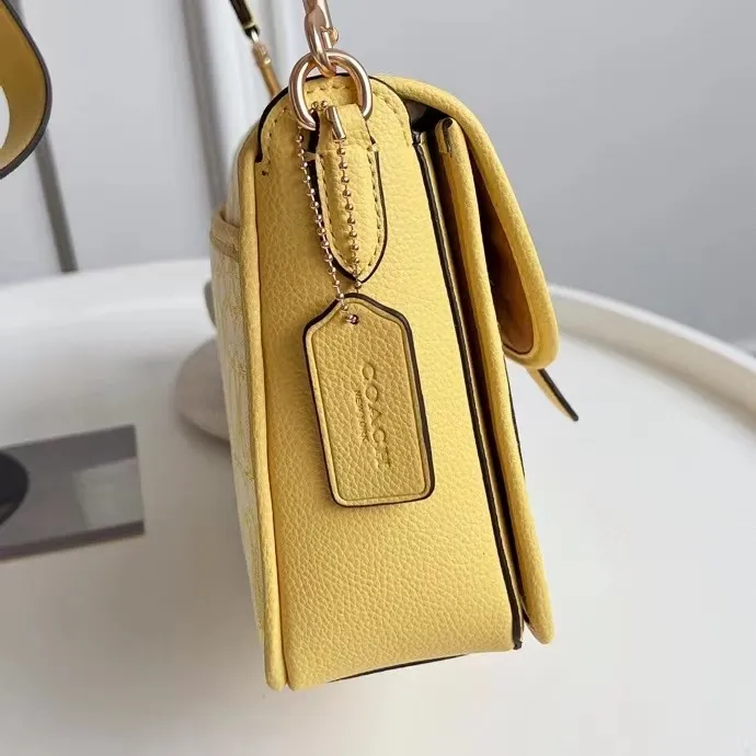 All Categories Official Website "Brand Women's Bags" Women's Bags 💙 COACH 2023 latest COACH crossbody bag