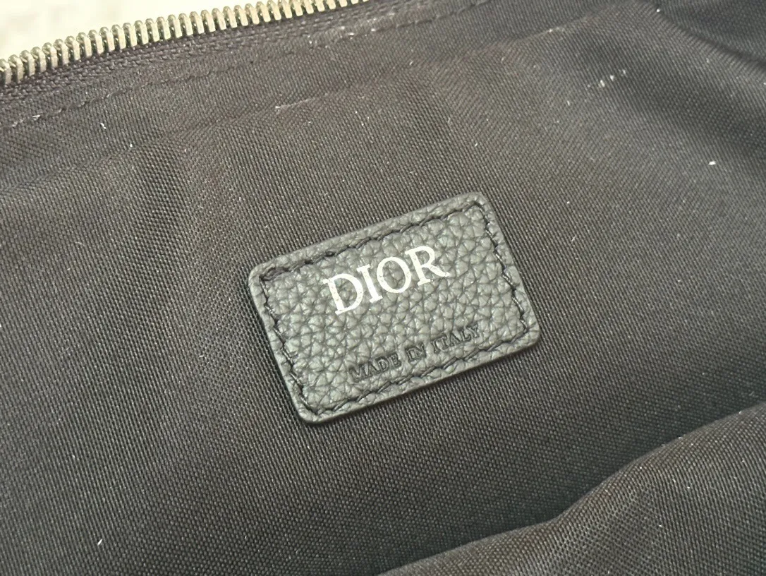 All categories 💚 Top version men’s bags 💚 DIOR 2025 official website new DIOR crossbody bag